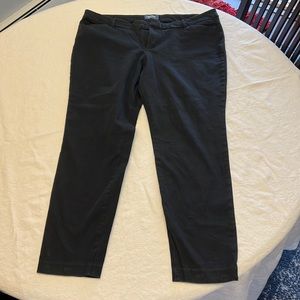 Old Navy Black Pixie Pants